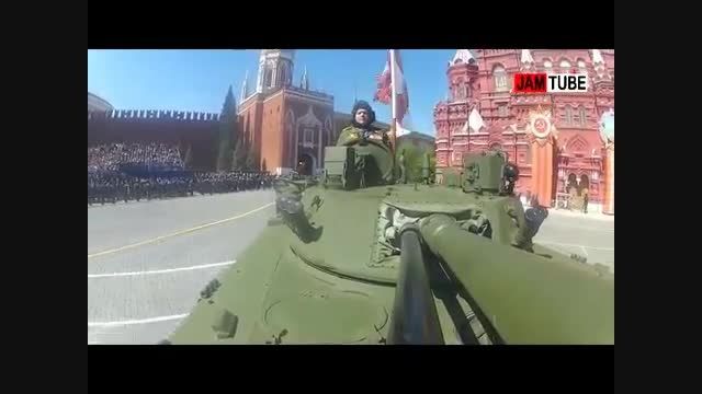 رژه ماشین های نظامی روسیه در روز 9 ماه مه