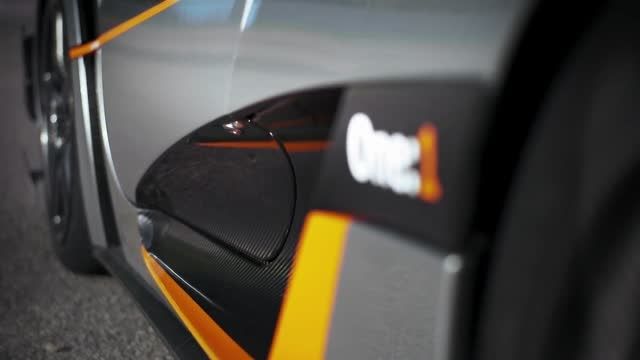مسابقه بین Volvo FH و Koenigsegg One:1