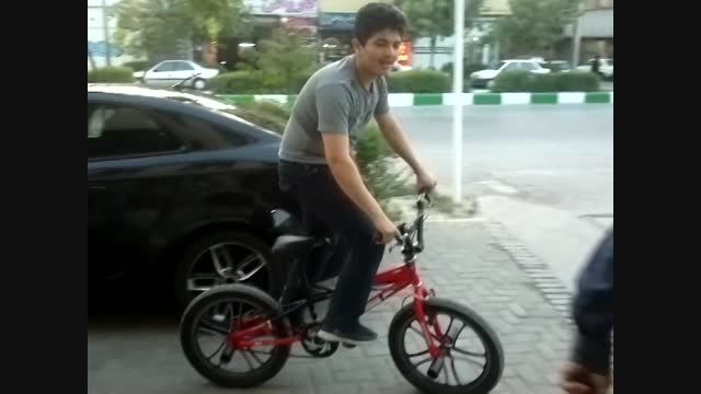 دوچرخه سوار حرفه ای در مشهد