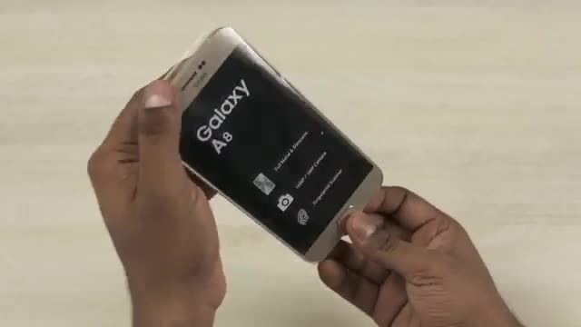 Samsung Galaxy A8 جعبه گشایی