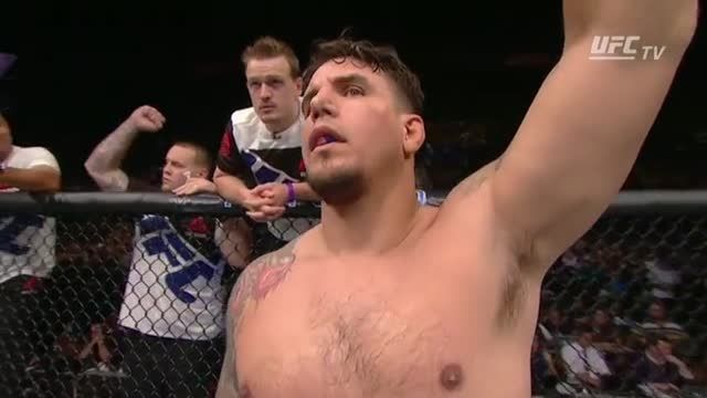 UFC 191 Arlovski vs Mir - Round 1