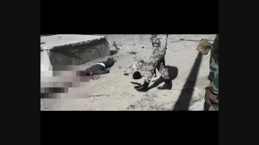 داعش دو مصری را اعدام کرد (زیر 18 نبینند لطفا)