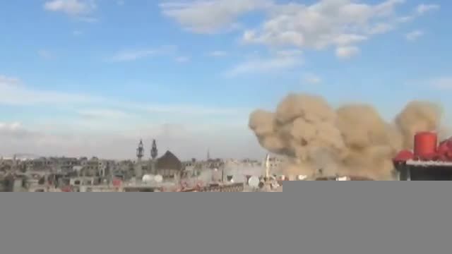لحظه اصابت موشک در سوریه