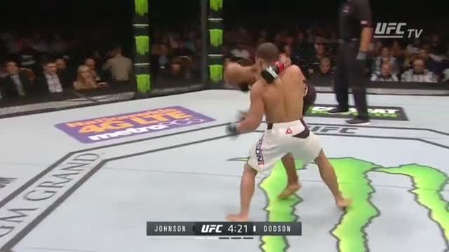 UFC 191 Johnson vs Dodson 2 - Round 2 - CHAMPIONSHIP