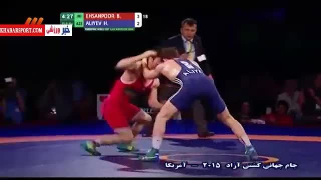 پیروزی احسان پور برابر حریف آذربایجان؛ ۶۱ کیلوگرم