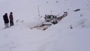 جیپ در برف عمیق پاوه - ویمیر 2