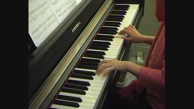 پیانو نوازی استثنایی هلیا لشگری 8 ساله