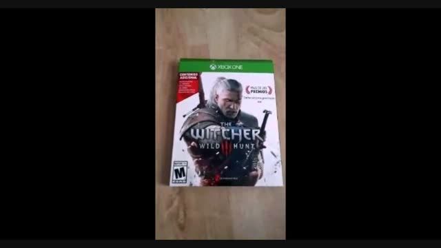 انباکسینگ بازی The Witcher 3 برای Xbox One توسط خودم