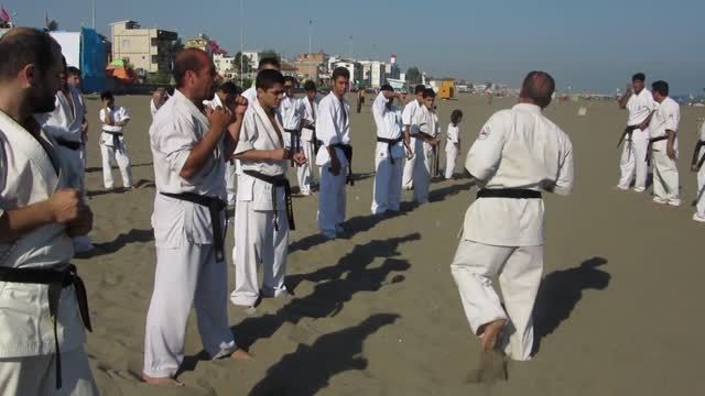 کمپ تابستانی کیوکوشین کاراته تزوکا94 هانشی آذوغ و عمادی