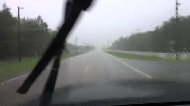 127. رانندگی در باران