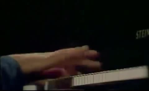 Glenn Gould - Bach Partita No.4