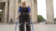 راه رفتن معلولین با اولین واکر هوشمند تأیید شده جهانی