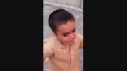 رقصیدن فوق خنده دار بچه افغانی:))