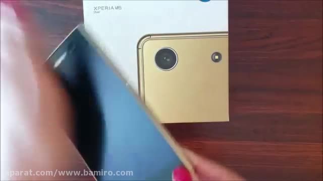 نقد بررسی Sony Xperia m5 از بامیرو