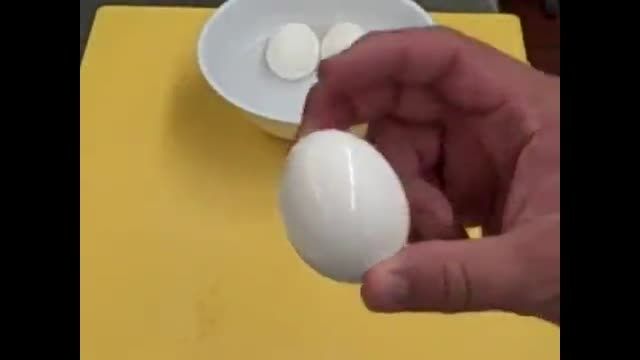 پوست گیری جالب تخم مرغ