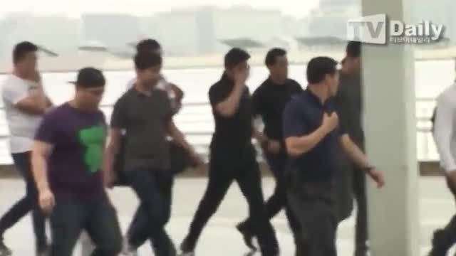 Kim Woo Bin at Incheon Airport Heading to NewYork