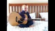 گیتاریست 5 ساله