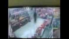 فیلم روح در فروشگاه به وسیله دوربین مدار بسته