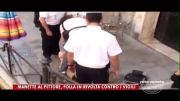 زدن یه ایرانی توسط پلیس ایتالیا و طرفداری مردم از فرد ایرانی