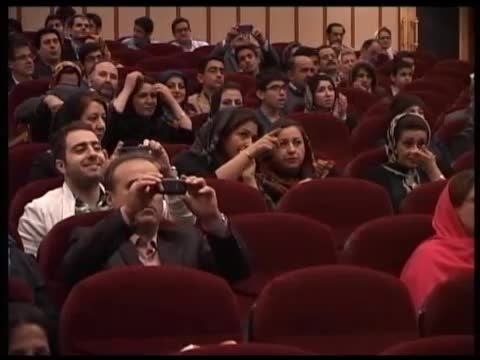 اجرای گروه سرود دبیرستان سلام تجریش