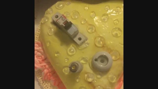 کیک زرد