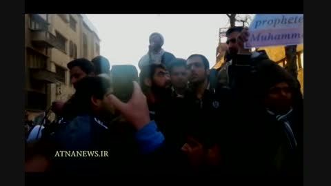 سخنرانی احمد پناهیان مقابل سفارت فرانسه