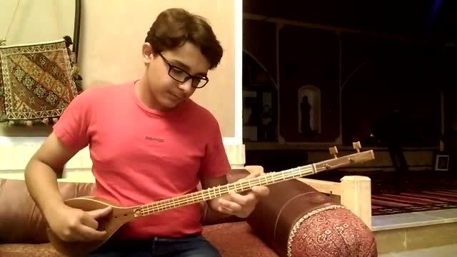 اجرای سه تار سید حسام الدین رضوی-14 ساله