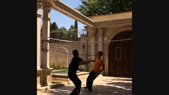 والیبال اسپک نمایشی(احمد و سعید)