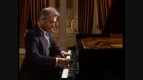 پیانو از دانیل بارنبویم-Mozart Piano Sonata No.6 K 284