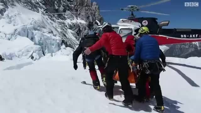گزارش از پناهگاه اول قله اورست