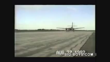 سقوط دراماتیک هواپیما لحظاتی پس از تیک آف در کانادا