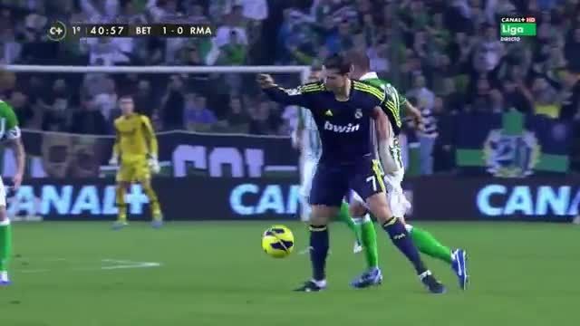 هایلایت بازی کریستیانو رونالدو مقابل رئال بتیس (2012)