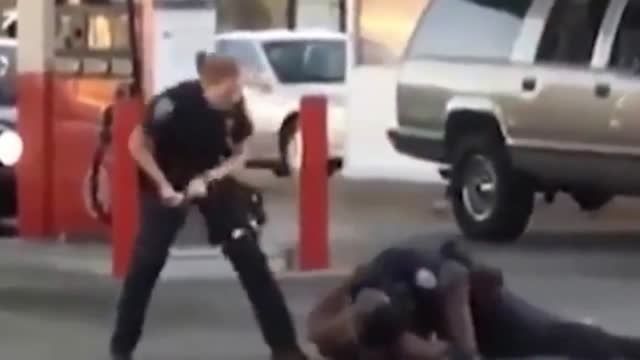 خشونت پلیس