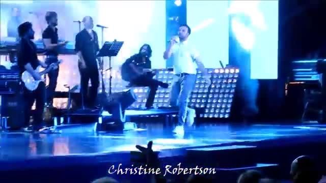 اجرای بینظیر ترانه hup از مگااستار تارکان