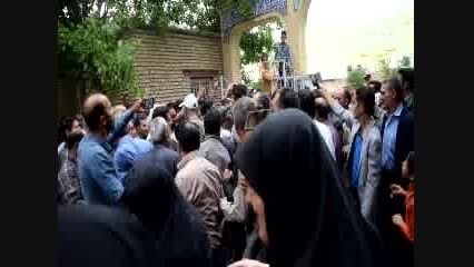 استقبال مردم شهر کیان از دکتر احمدی نژاد