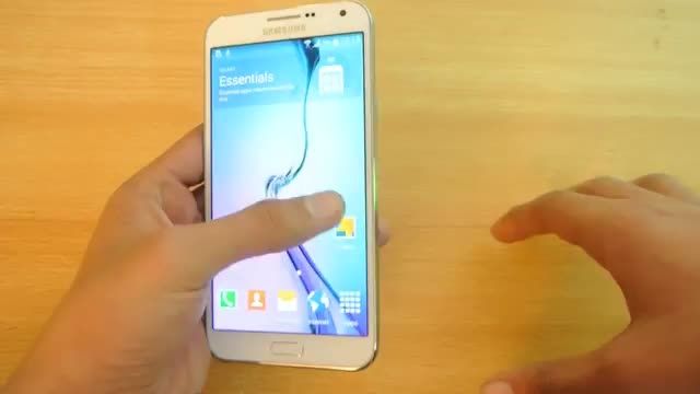 بررسی Samsung Galaxy E7 / بانه اجناس