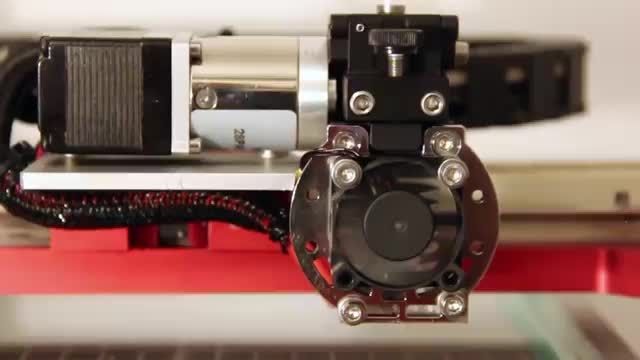 معرفی اکسترودر COBRA برای پرینتر سه بعدی