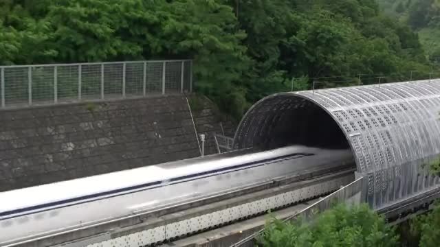 سریع ترین قطار جهان