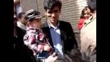 بچه شیری در انظار عموم باغ وحش تهران-