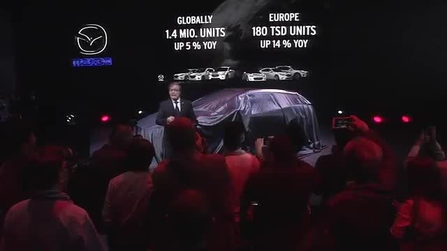 معرفی خودروی کانسپت Mazda Koeru در فرانکفورت