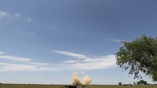 پرتاب موشک وبازگشت ازارتفاع(جالبه)1km