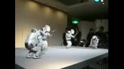 رقص ربات ها