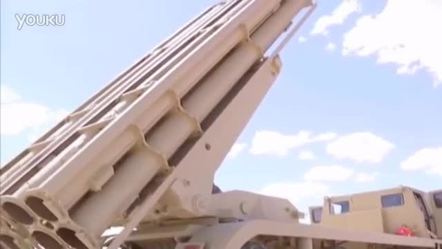 تست راکت انداز و هویتزر چینی SR 5 MLRS و PLZ-05 155mm