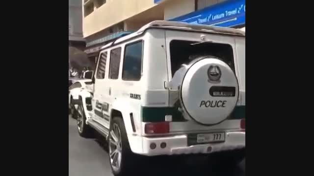 ماشین های پلیس دبی