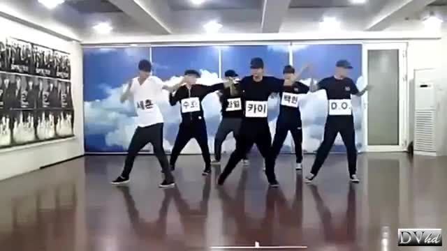 تمرین رقص آهنگ MAMA از Exo