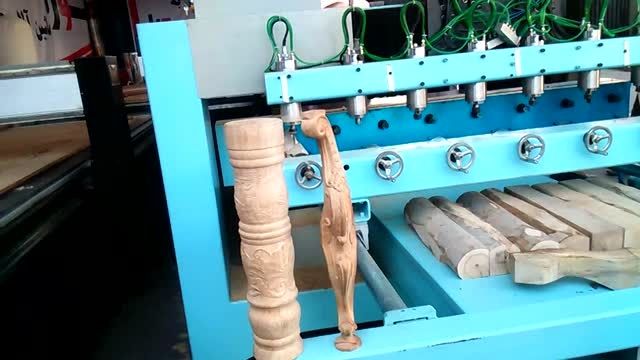 دستگاه CNC  روتاری (4 محوره ) 8 کله