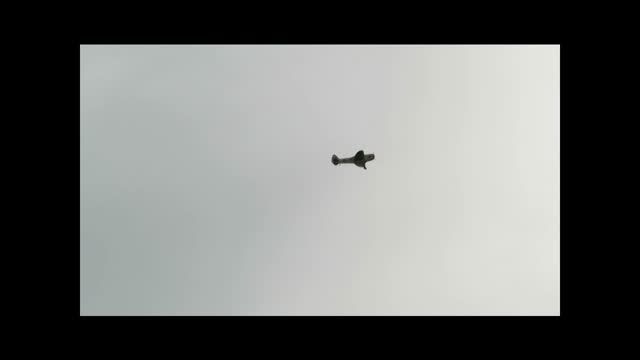 پرواز هواپیمای thunderbolt - باد کراس 25 کیلومتر