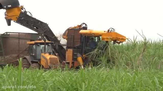 VALTRA - COLHEDORA DE CANA