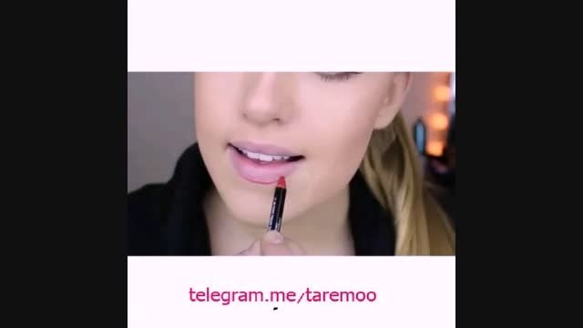 آرایش صورت،خودآرایی  و مدل دادن به لب در تارمو