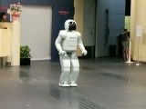 ربات انسان نما آسیمو ساخت شرکت هوندا